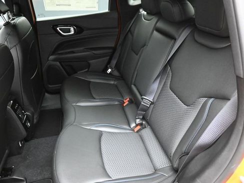New 2026 Jeep Compass Latitude AWD/4WD image 17