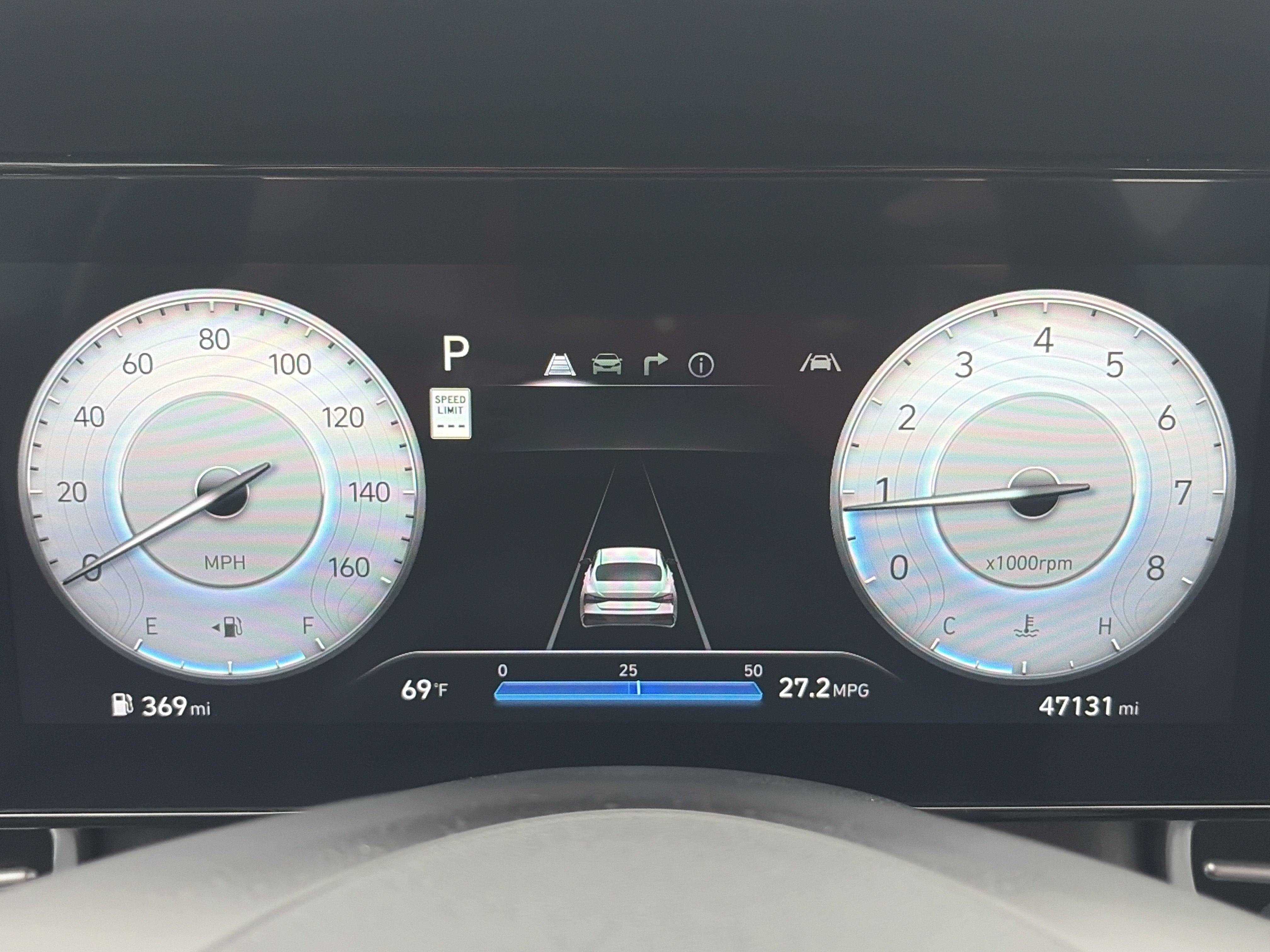 Used 2025 Hyundai Elantra SEL FWD image 22