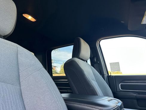 Used 2024 RAM 2500 Big Horn image 16