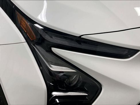 Used 2023 Chevrolet Bolt LT image 32