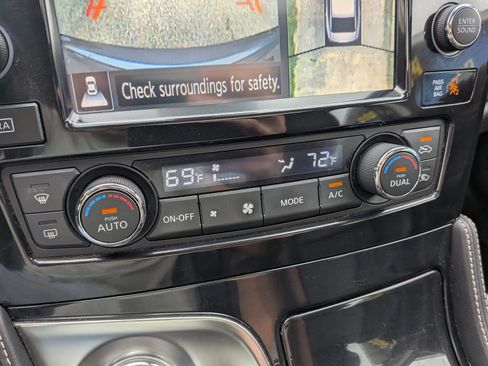 Used 2016 Nissan Maxima Platinum FWD image 60