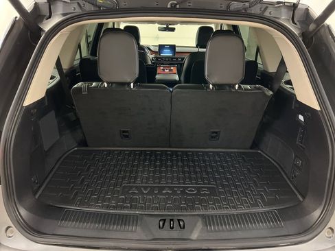 Certified 2023 Lincoln Aviator Reserve w/ Equipment Group 201A AWD/4WD image 37