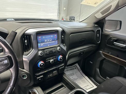Used 2021 GMC Sierra 1500 Elevation w/ Preferred Package AWD/4WD image 22