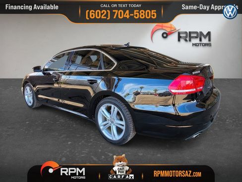 Used 2014 Volkswagen Passat 1.8T SE FWD image 4