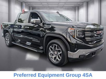 Used 2022 GMC Sierra 1500 SLT w/ SLT Premium Plus Package