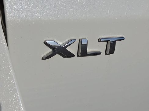 Used 2021 Ford Expedition Max XLT RWD image 11