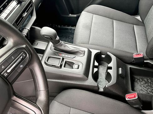 Used 2023 Chevrolet Colorado W/T RWD image 15
