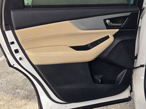 Used 2023 Acura MDX FWD w/ Technology Package image 16