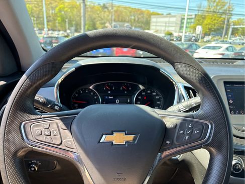 Certified 2024 Chevrolet Equinox LS w/ LS Convenience Package FWD image 10