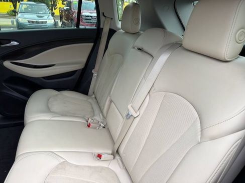 Used 2020 Buick Envision Preferred FWD image 21