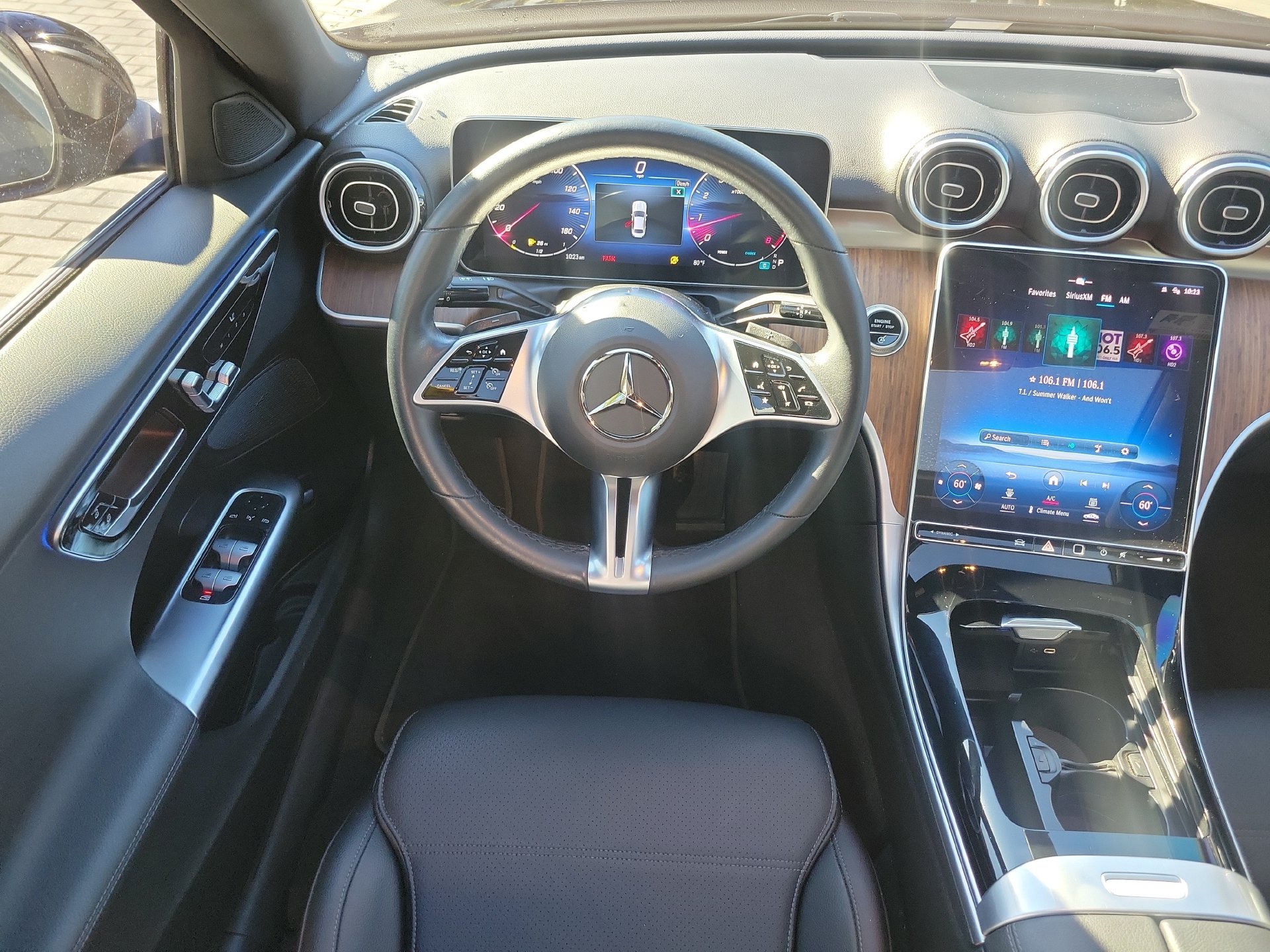 Used 2023 Mercedes-Benz C 300 Sedan image 17