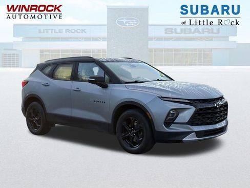 Used 2023 Chevrolet Blazer LT w/ Sound & Technology Package FWD image 1