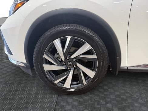 Used 2024 Nissan Murano SL AWD/4WD image 15