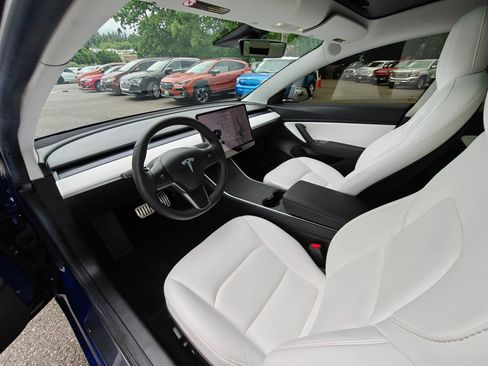 Used 2019 Tesla Model 3 Performance AWD/4WD image 16