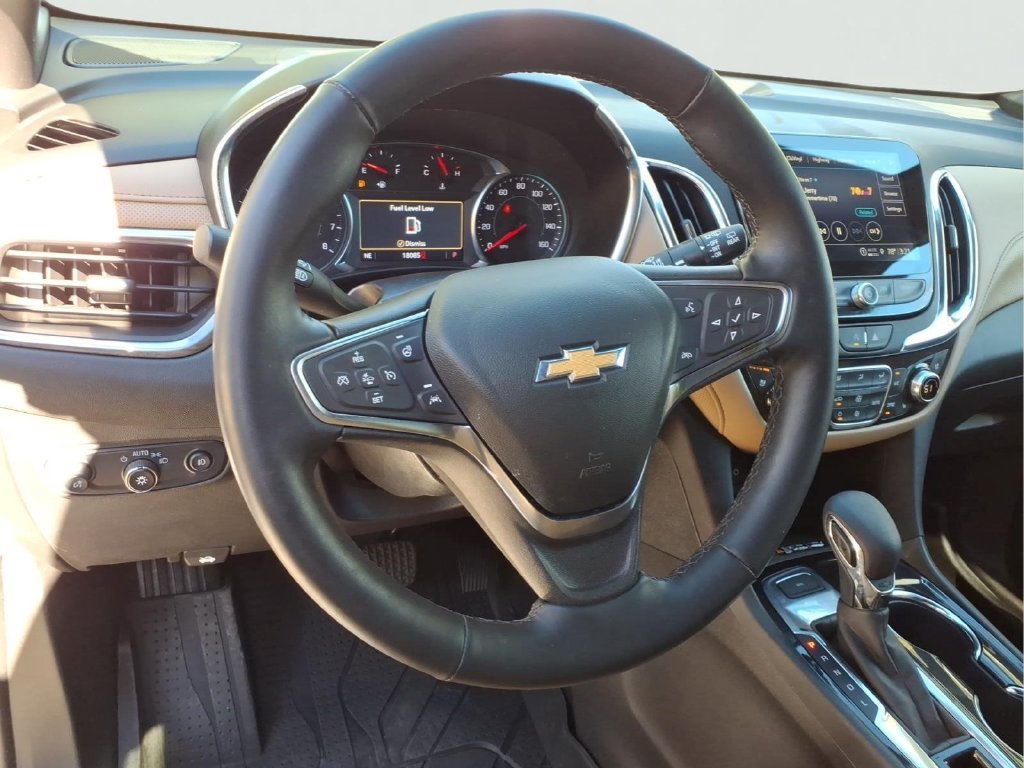 Used 2024 Chevrolet Equinox Premier AWD/4WD image 3