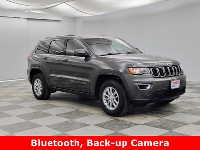 Used 2019 Jeep Grand Cherokee Laredo