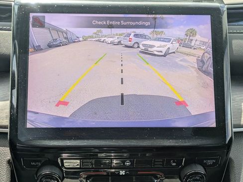 Used 2024 Jeep Grand Cherokee Limited 4xe AWD/4WD image 23