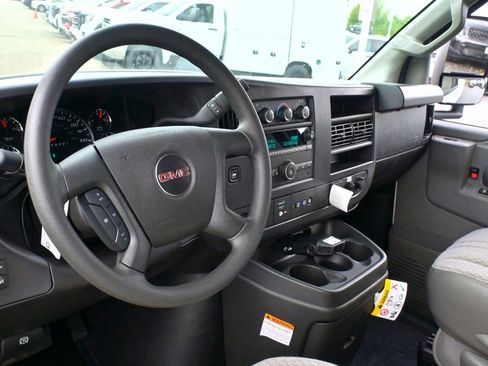 New 2025 GMC Savana 3500 w/ Power Convenience Package image 27