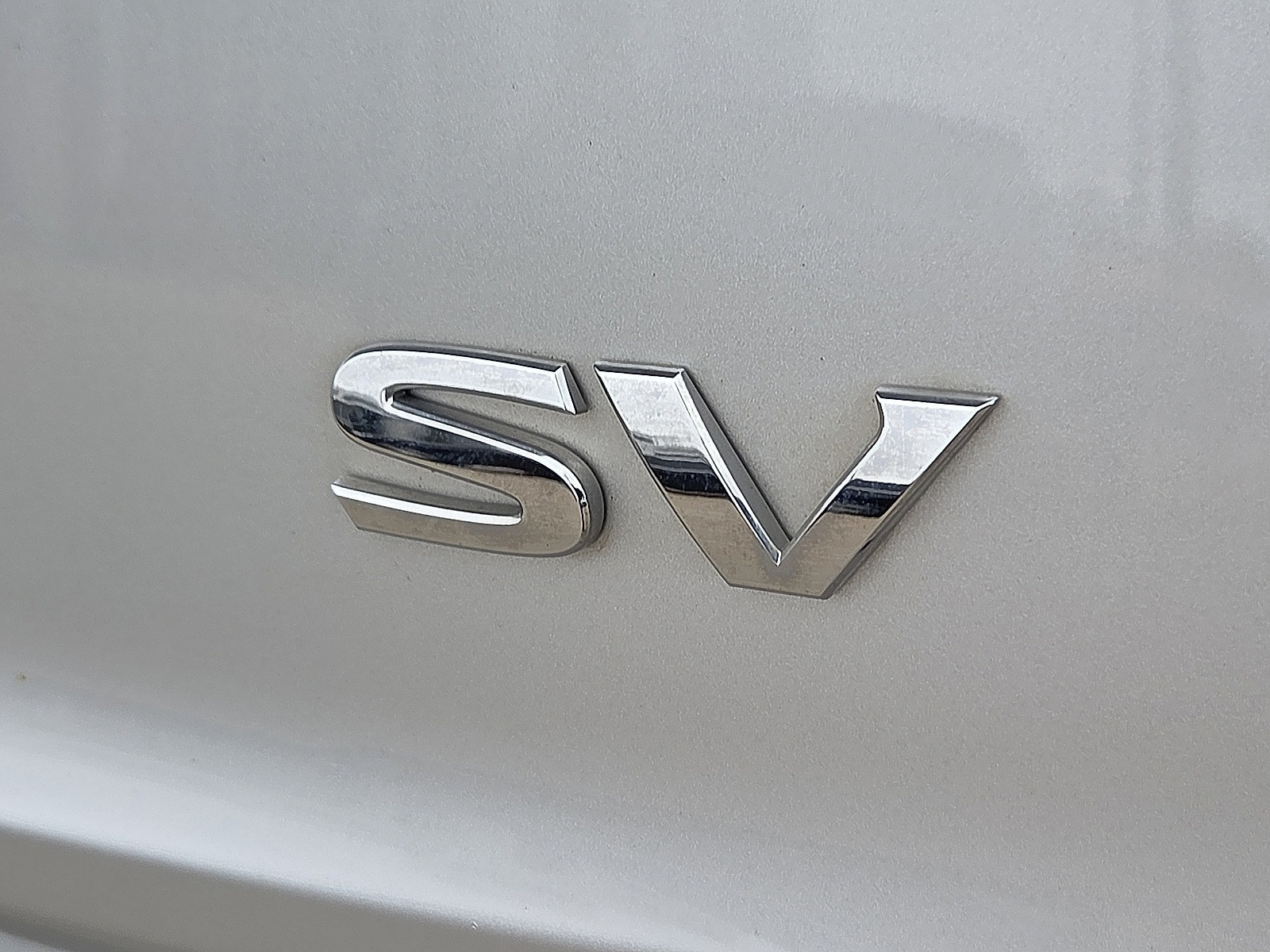 Used 2023 Nissan Rogue SV FWD image 9