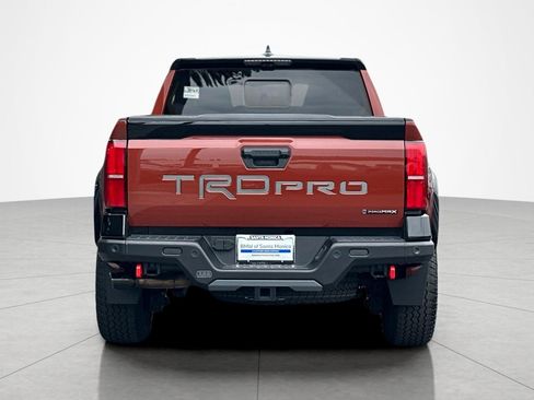 Used 2024 Toyota Tacoma TRD Pro AWD/4WD image 4