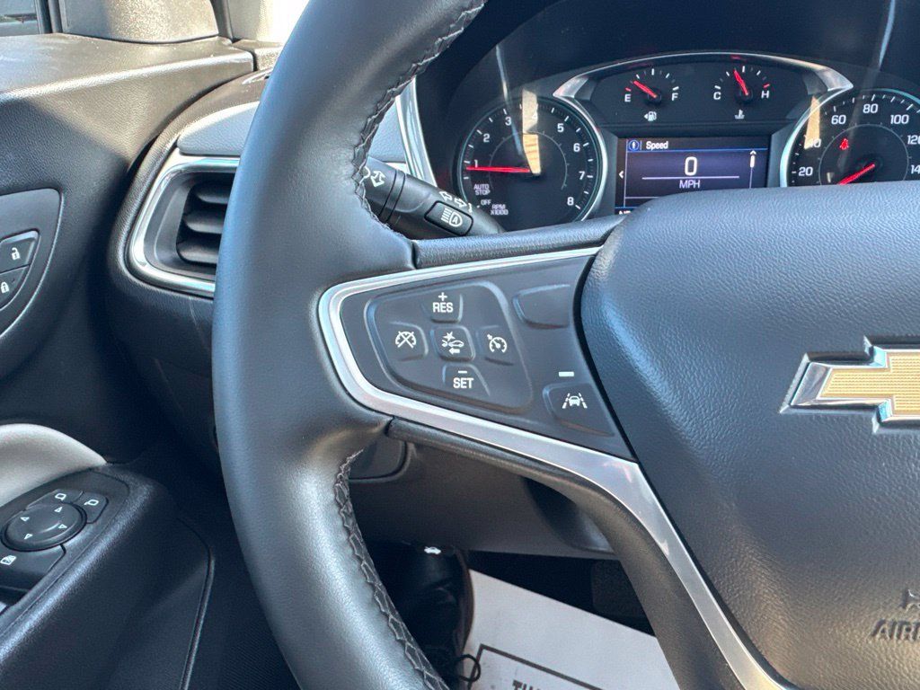 Used 2023 Chevrolet Equinox LT AWD/4WD image 28