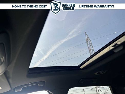 Used 2024 Buick Enclave Essence w/ Experience Buick Package image 18