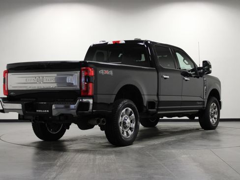 Used 2025 Ford F250 King Ranch w/ Chrome Package image 4