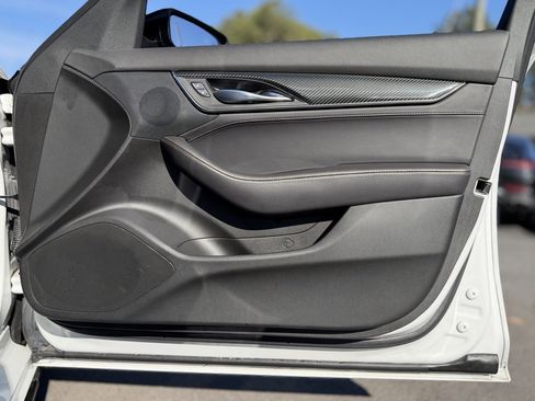 Used 2021 Cadillac CT5 V image 35