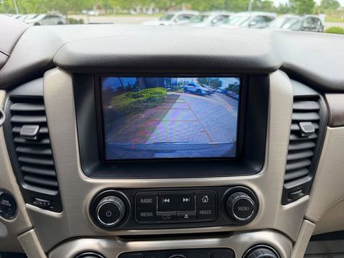 Used 2019 GMC Yukon XL Denali w/ Denali Ultimate Package AWD/4WD image 14