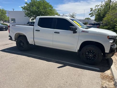 Certified 2022 Chevrolet Silverado 1500 LT Trail Boss w/ Convenience Package II AWD/4WD image 1