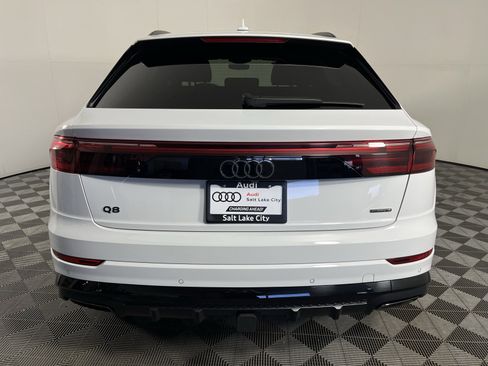 Used 2025 Audi Q8 Premium Plus w/ Premium Plus Package image 8