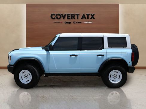 Used 2025 Ford Bronco Heritage Edition AWD/4WD image 2