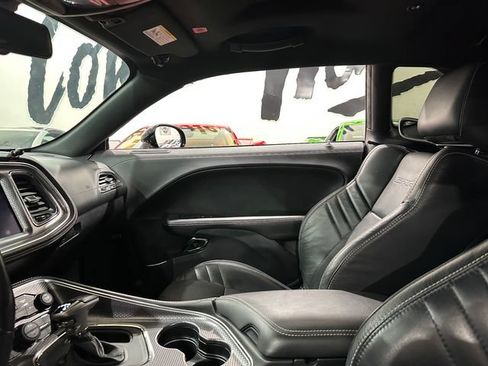 Used 2020 Dodge Challenger SRT Hellcat Redeye RWD image 10