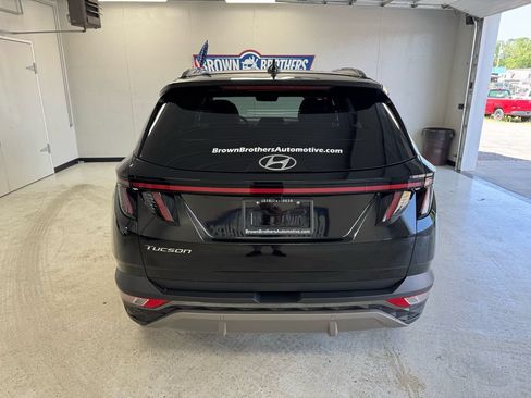 Used 2023 Hyundai Tucson Limited w/ Cargo Package AWD/4WD image 5