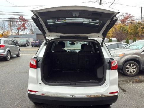 Used 2021 Chevrolet Equinox LT image 27