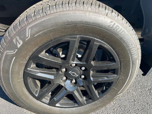 Used 2024 Chevrolet Silverado 1500 Custom image 20