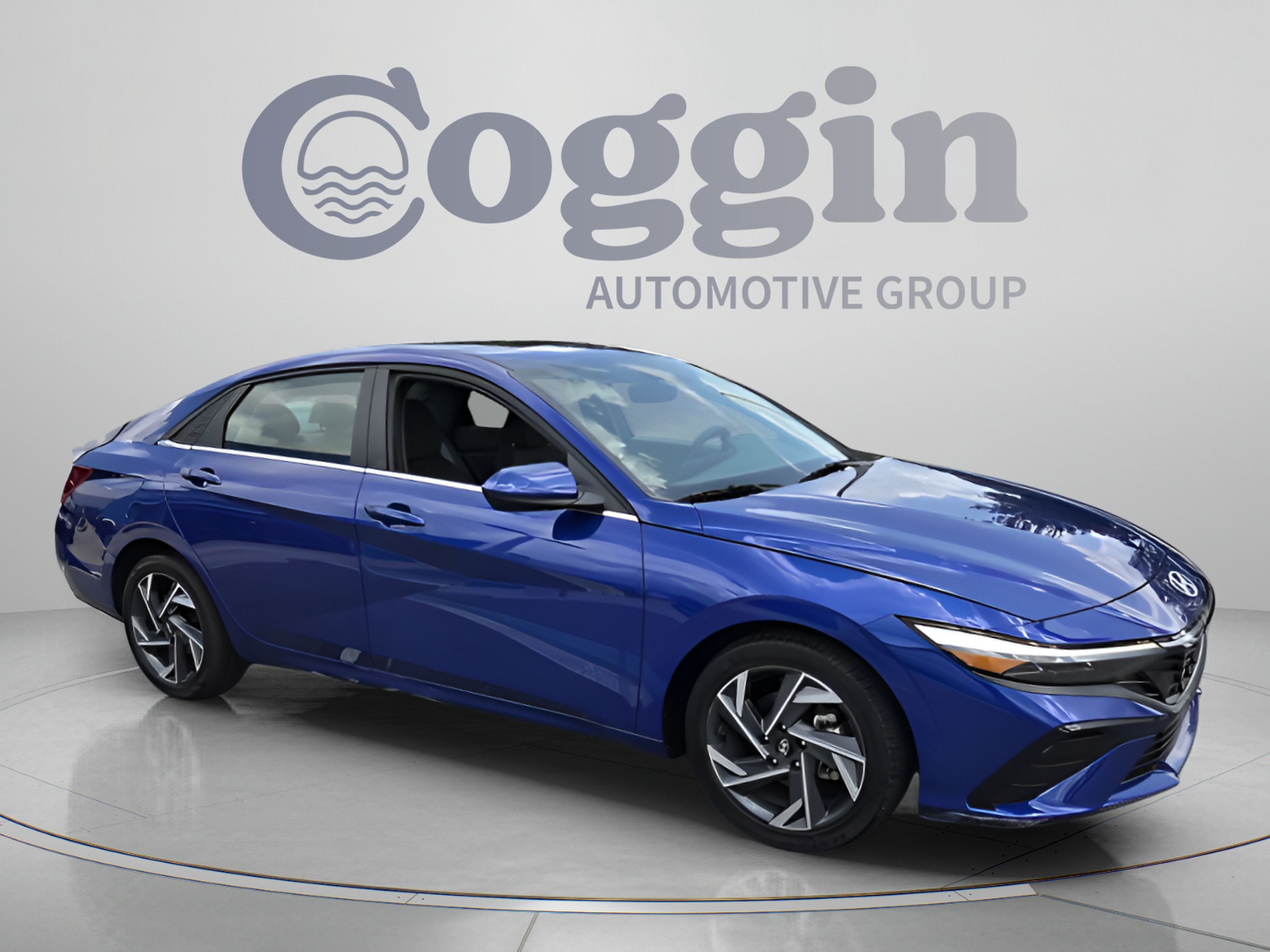 Used 2025 Hyundai Elantra SEL FWD image 7