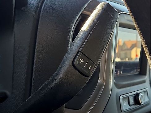 Used 2024 GMC Sierra 2500 Pro w/ Convenience Package image 29