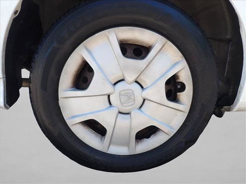 Used 2012 Honda Fit image 6
