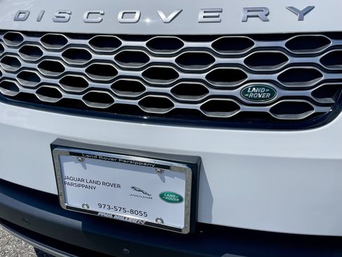 Certified 2025 Land Rover Discovery S AWD/4WD image 34