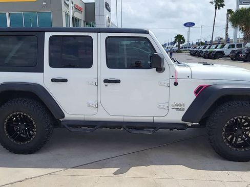 Certified 2021 Jeep Wrangler Unlimited Sport AWD/4WD image 9