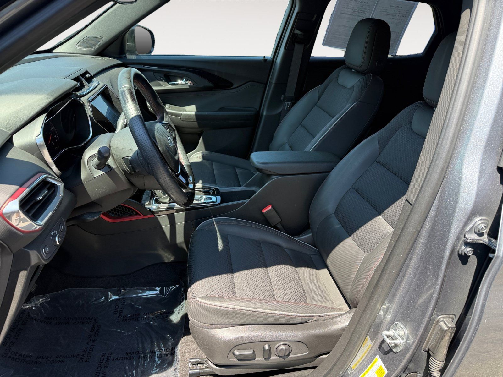 Used 2021 Chevrolet TrailBlazer RS w/ Convenience Package FWD image 10
