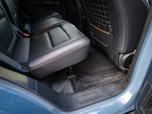 Used 2024 Ford Bronco Badlands image 27