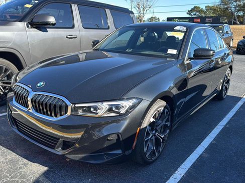 Used 2025 BMW 330i Sedan image 10