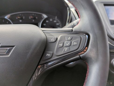 Used 2023 Chevrolet Equinox RS image 20