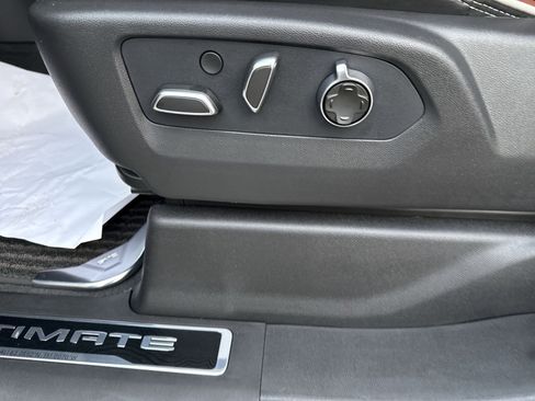 New 2026 GMC Sierra 3500 Denali Ultimate image 13