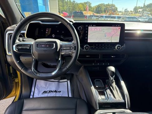 Used 2023 GMC Canyon Elevation w/ Elevation Premium Package image 24