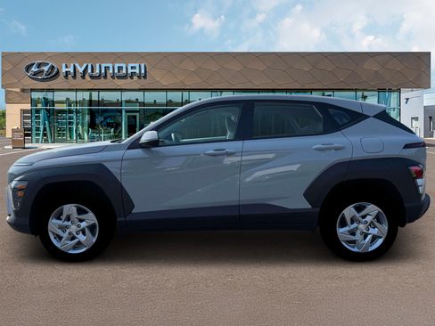 New 2026 Hyundai Kona SE AWD/4WD image 3