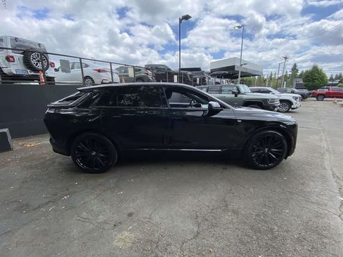 Certified 2026 Cadillac Lyriq Sport w/ LPO, ONYX Package RWD image 7
