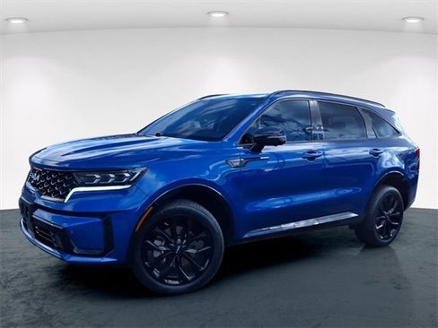 Used 2023 Kia Sorento SX image 2